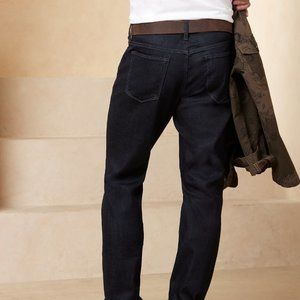 Banana Republic Traveler Jean - 33x32